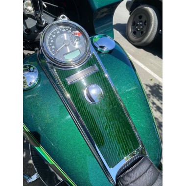 ВСТАВКА для Harley Road King ‘09-‘24 C ВЫРЕЗОМ ПОД ЗАЖИГАНИЕ