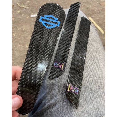 Вставка в накладку на бак Dash insert Street Glide, Road Glide 2008+