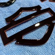 Алюминиевые эмблемы на бак Harley 